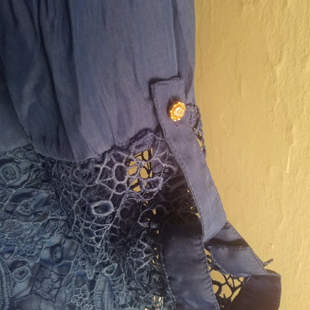 Blouse - Picture 4 of 4